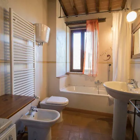 Locazione Turistica Borgo Monticelli-14
